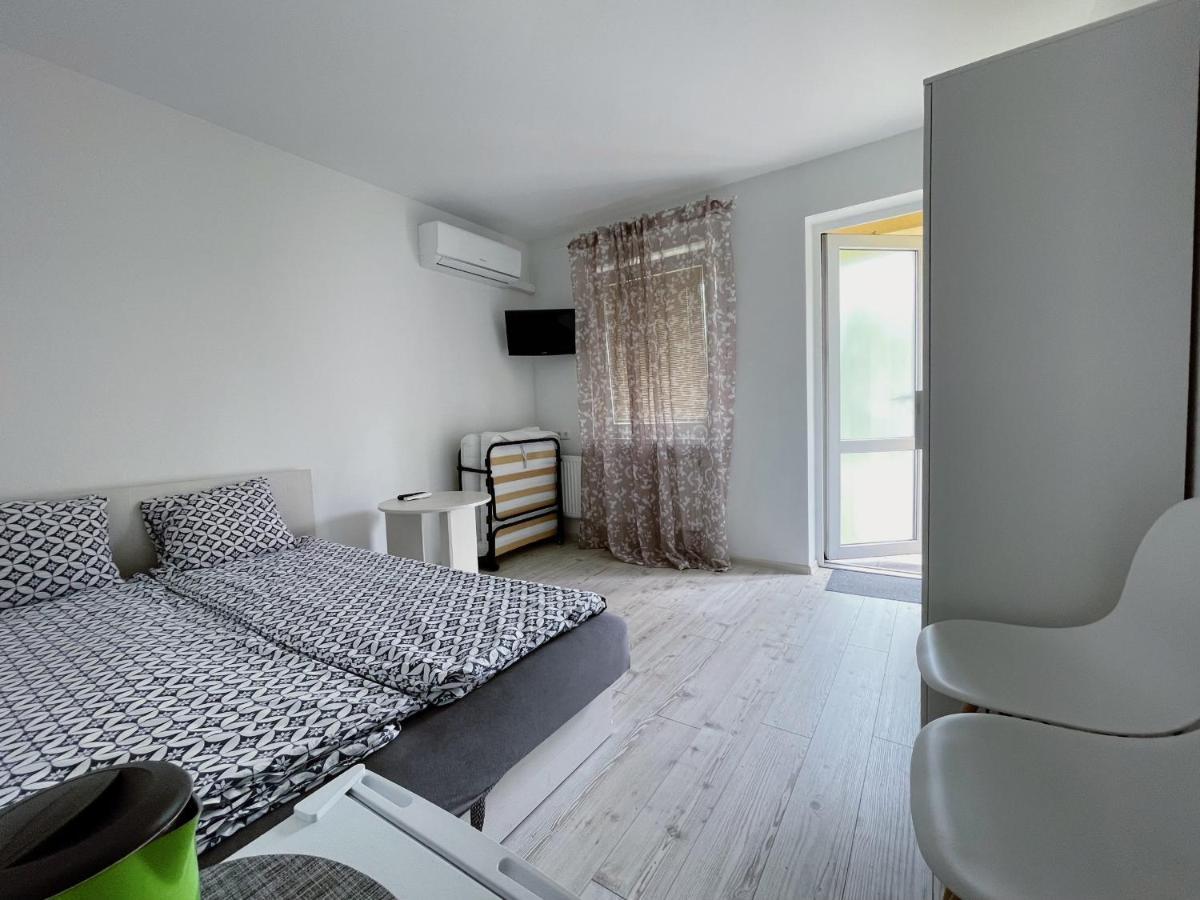 Poilsis Dzuku 10 A Hotel พาลังกา ภายนอก รูปภาพ
