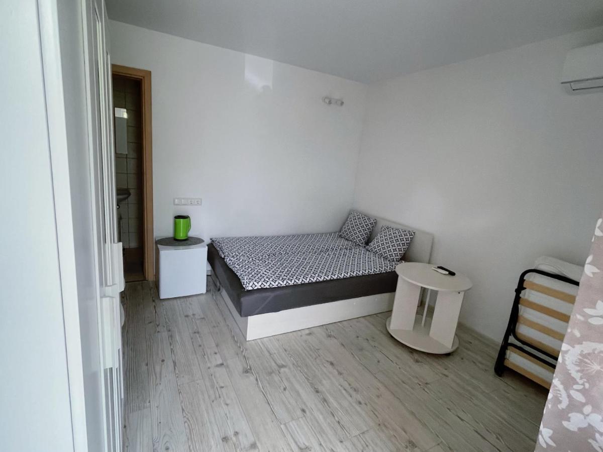 Poilsis Dzuku 10 A Hotel พาลังกา ภายนอก รูปภาพ